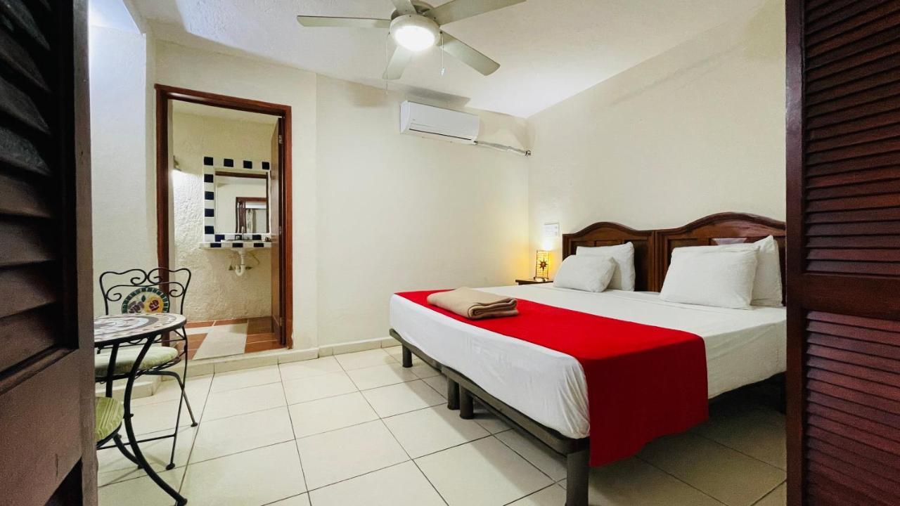 Hotel B&B - 5Th Avenue Πλάγια Ντελ Κάρμεν Εξωτερικό φωτογραφία