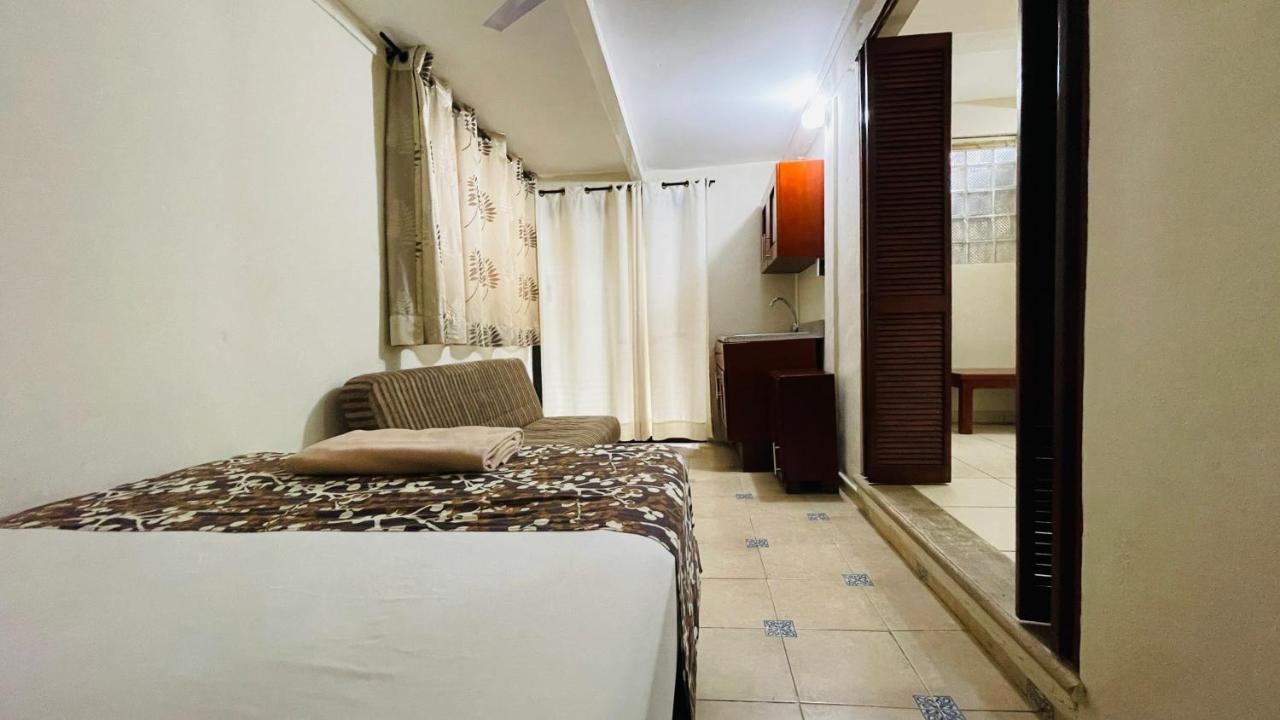 Hotel B&B - 5Th Avenue Πλάγια Ντελ Κάρμεν Εξωτερικό φωτογραφία A room at the hotel