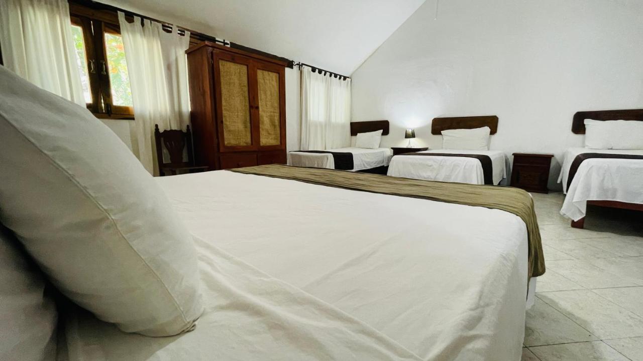 Hotel B&B - 5Th Avenue Πλάγια Ντελ Κάρμεν Εξωτερικό φωτογραφία